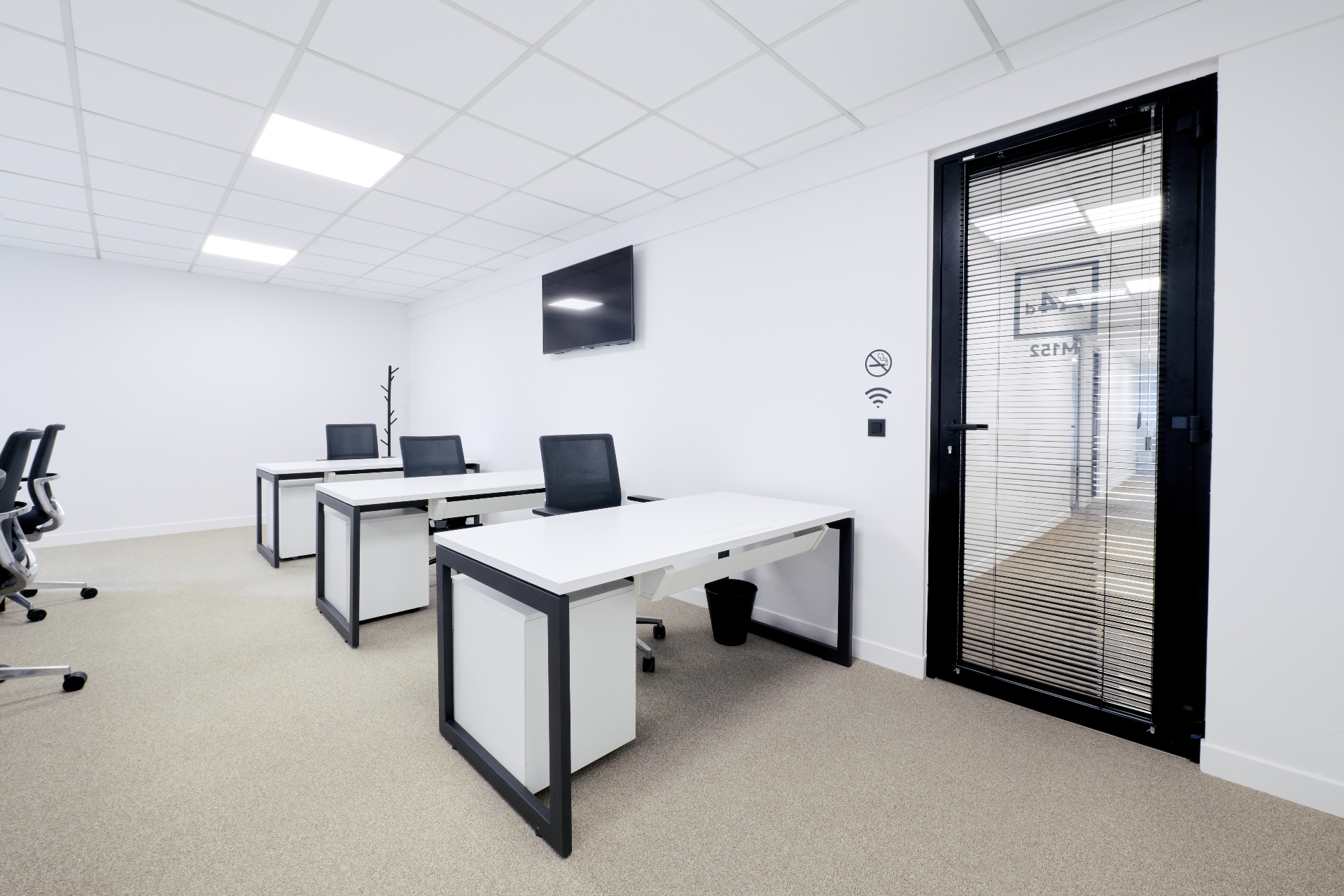 Bureaux individuels équipés à Montreuil