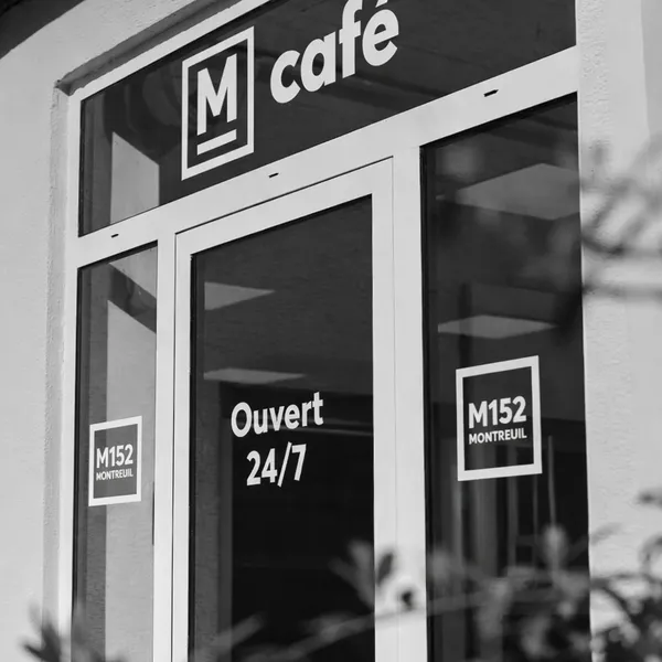 Espace café et détente M Café ouvert 24/7